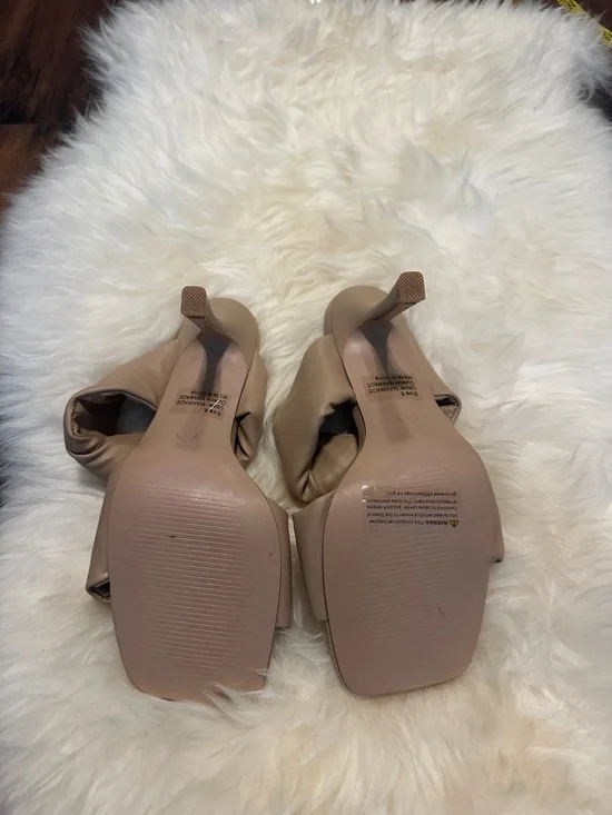 Olivia Miller Taupe Twisted Strap Slide Heels, New without the box - Picture 6 of 6